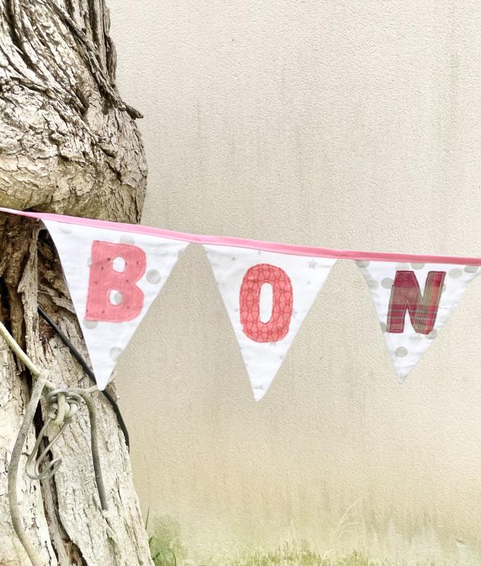 GUIRLANDE ANNIVERSAIRE Troc&Mode kids